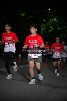 Runner Photo 1867249