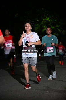 Runner Photo 1867278