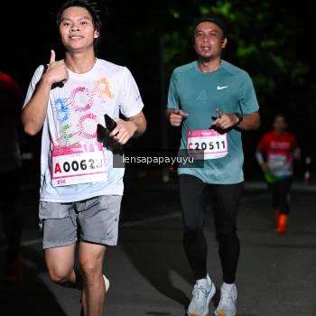 Runner Photo 1867288
