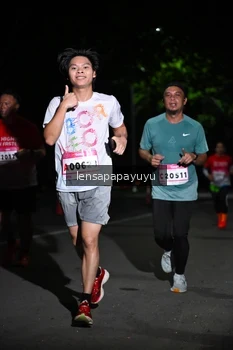Runner Photo 1867292