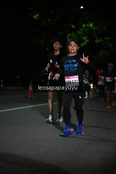 Runner Photo 1867293
