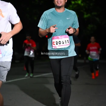 Runner Photo 1867297