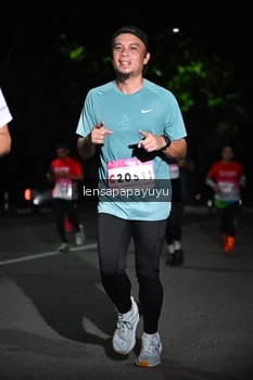 Runner Photo 1867303