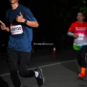Runner Photo 1867327