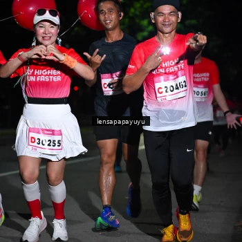 Runner Photo 1867374