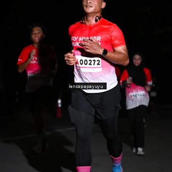 Runner Photo 1867530