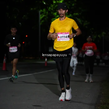 Runner Photo 1867563
