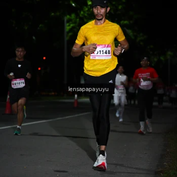 Runner Photo 1867566