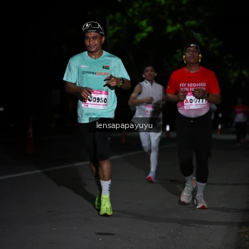 Runner Photo 1867595