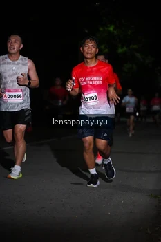 Runner Photo 1867762