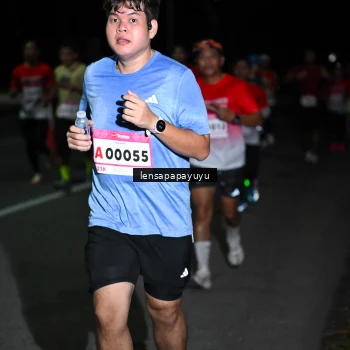 Runner Photo 1867922