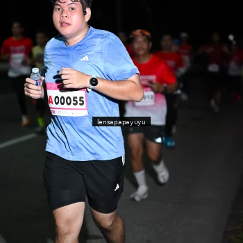 Runner Photo 1867934