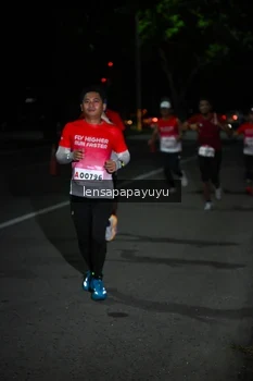 Runner Photo 1867957