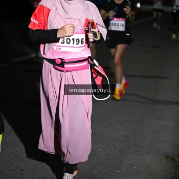 Runner Photo 1868086