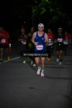 Runner Photo 1868294