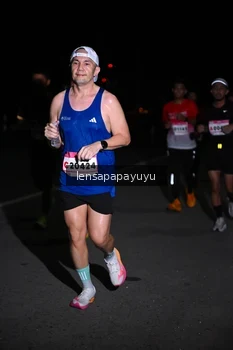 Runner Photo 1868316