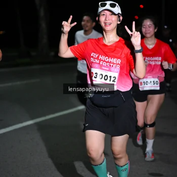 Runner Photo 1868521