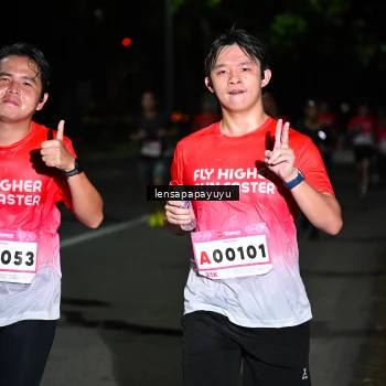 Runner Photo 1868721