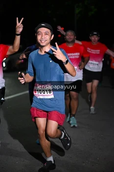 Runner Photo 1869117