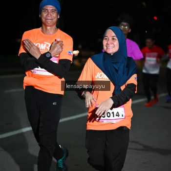 Runner Photo 1869182