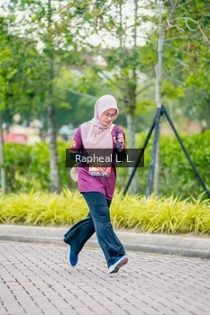 Runner Photo 1869185