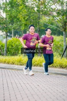 Runner Photo 1869234