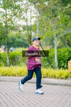 Runner Photo 1869290