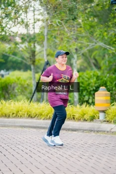 Runner Photo 1869309