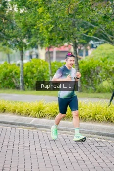 Runner Photo 1869440