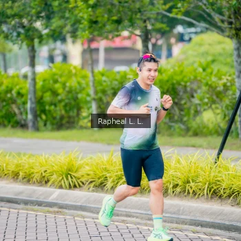 Runner Photo 1869441