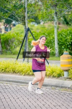 Runner Photo 1870137