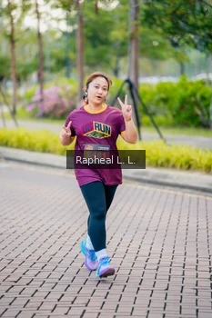 Runner Photo 1870734