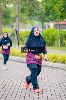 Runner Photo 1871040