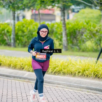 Runner Photo 1871068