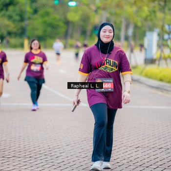 Runner Photo 1873154