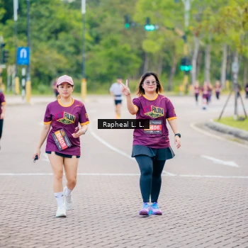 Runner Photo 1873303