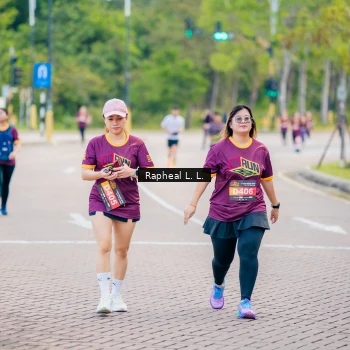 Runner Photo 1873329