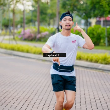 Runner Photo 1873710