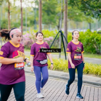 Runner Photo 1873915