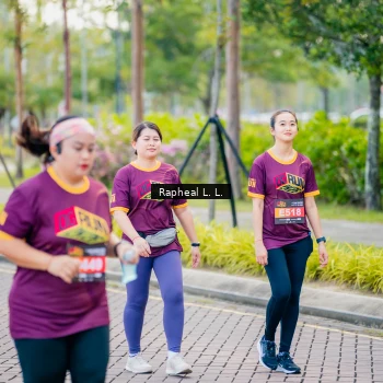 Runner Photo 1873930