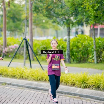 Runner Photo 1874299