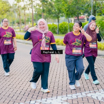 Runner Photo 1875143