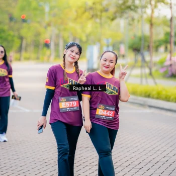 Runner Photo 1876908