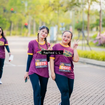 Runner Photo 1876937