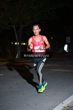 Runner Photo 1880140
