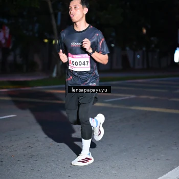 Runner Photo 1880304