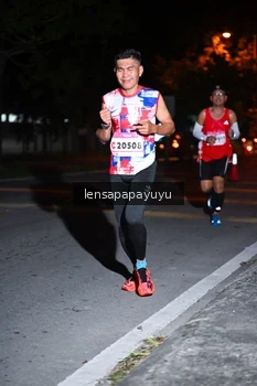 Runner Photo 1880318