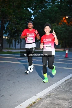 Runner Photo 1880326