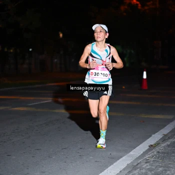 Runner Photo 1880536