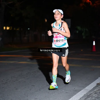 Runner Photo 1880559